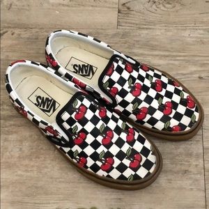 limited edition checkered vans